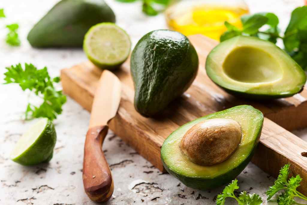 Avocados detoxify the liver